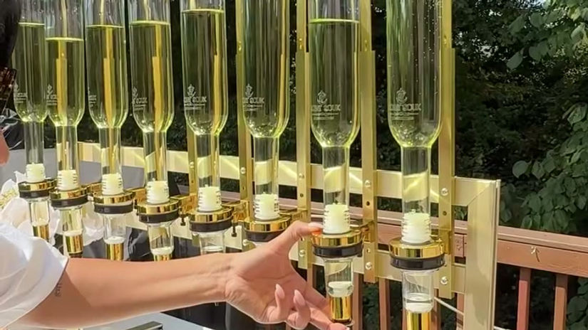 ✨ Atlanta’s first mobile perfume bar! ✨We bring French & Arabic fragrances of the highest qualit